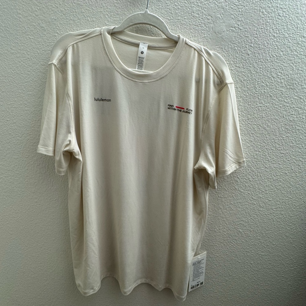 Lululemon Short Sleeve Mindful Movement 1998 Tee Size 10